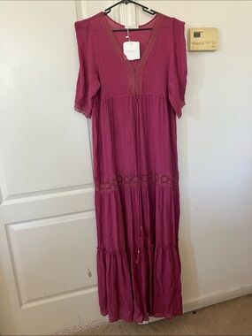 Lina Brand Fuchsia Lace-Detail Maxi Dress Size 38